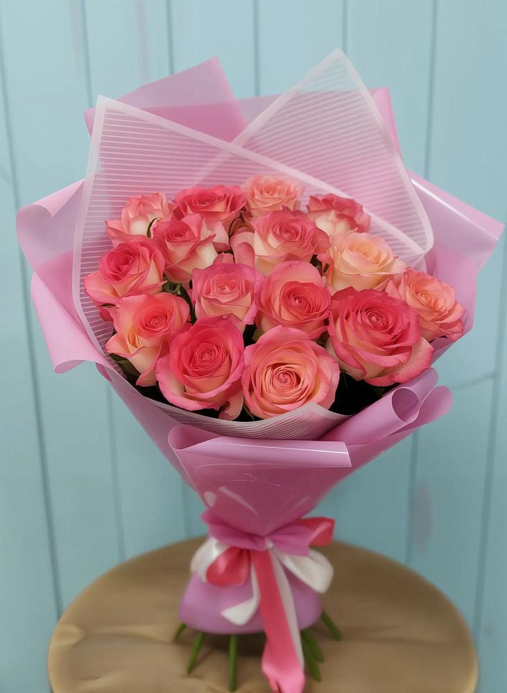 Букет 15 Розовых роз Равель в Егорово