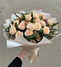 Букет Кремовые розы Латте в Егорово