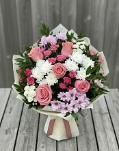 Букет цветов из:  Альстромерии, Гвоздики, Розы и Хризантемы в Егорово